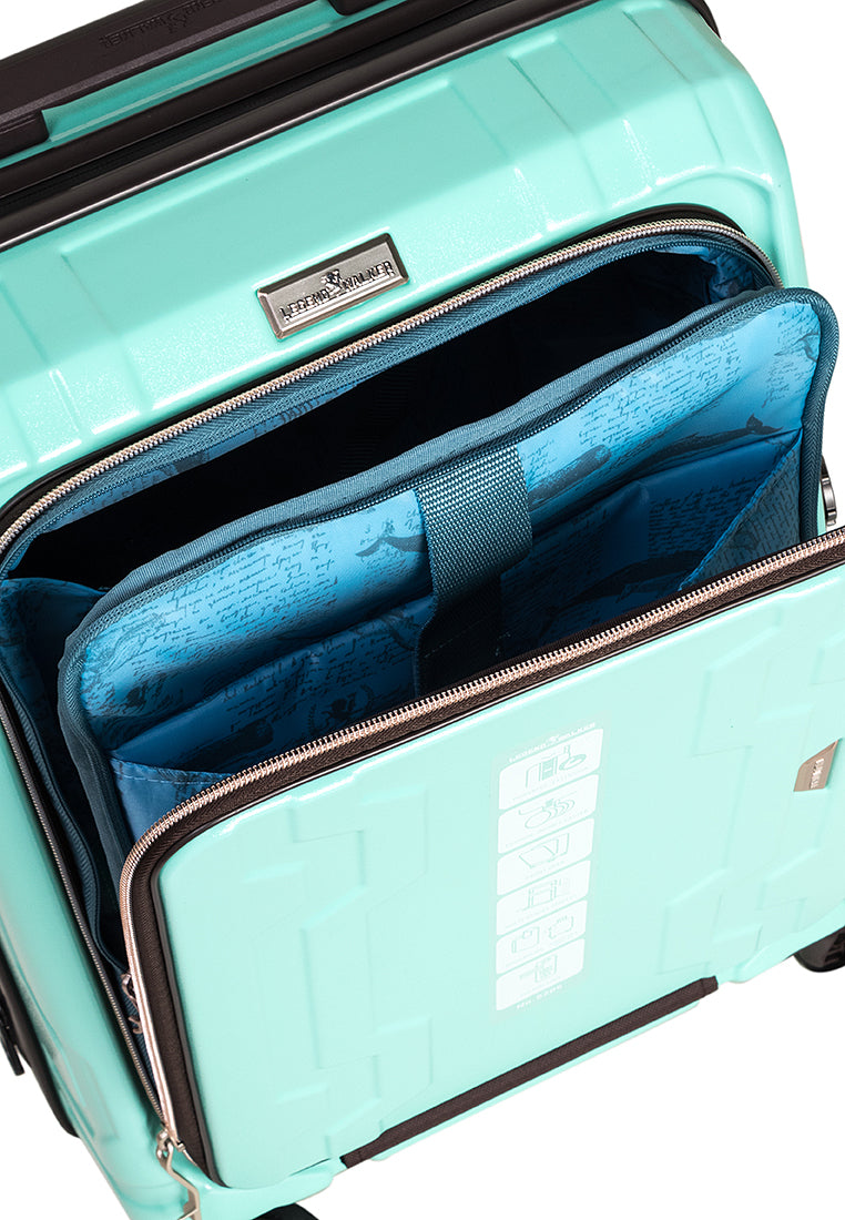 Blue Whale 5205 Light Green