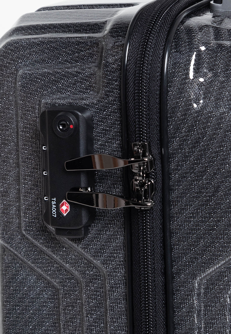 Blade Ultra Light 5604 Black Carbon