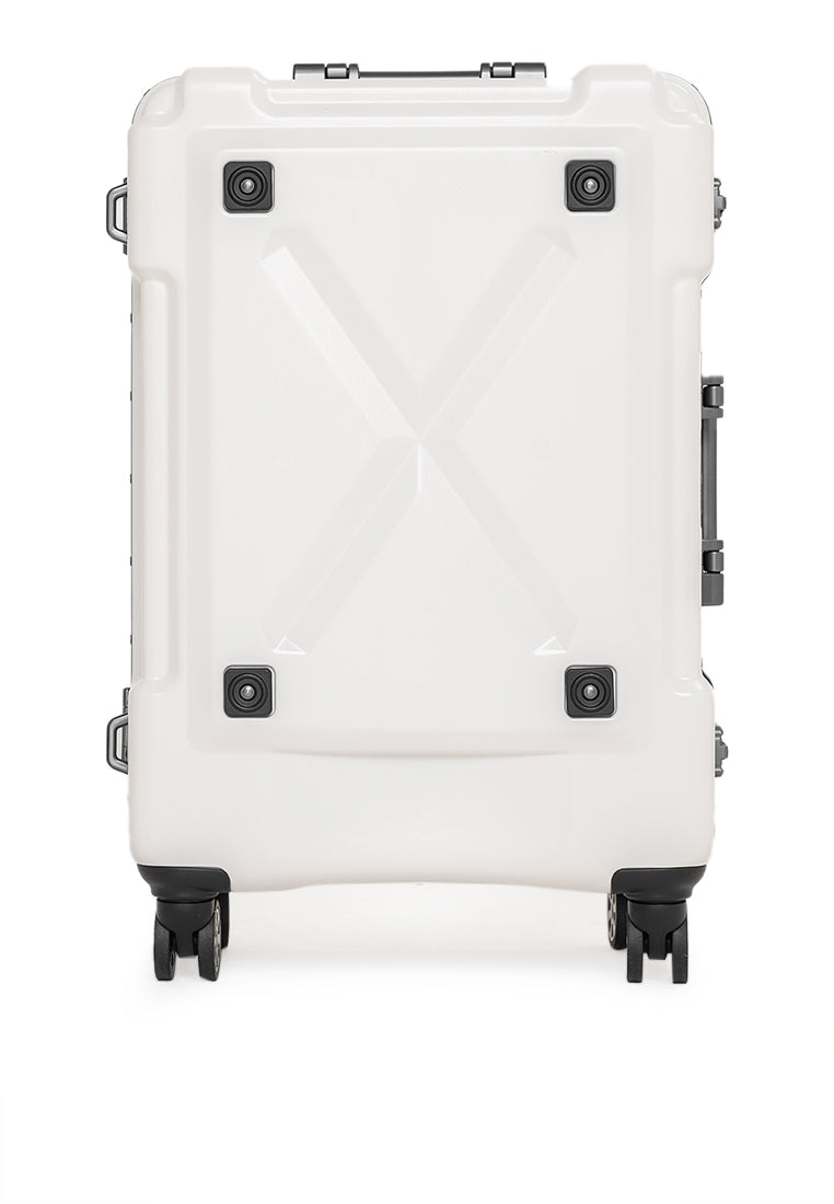 Outdoor 6302 Matte White with 🔥Free Gadget Organizer✅🔥