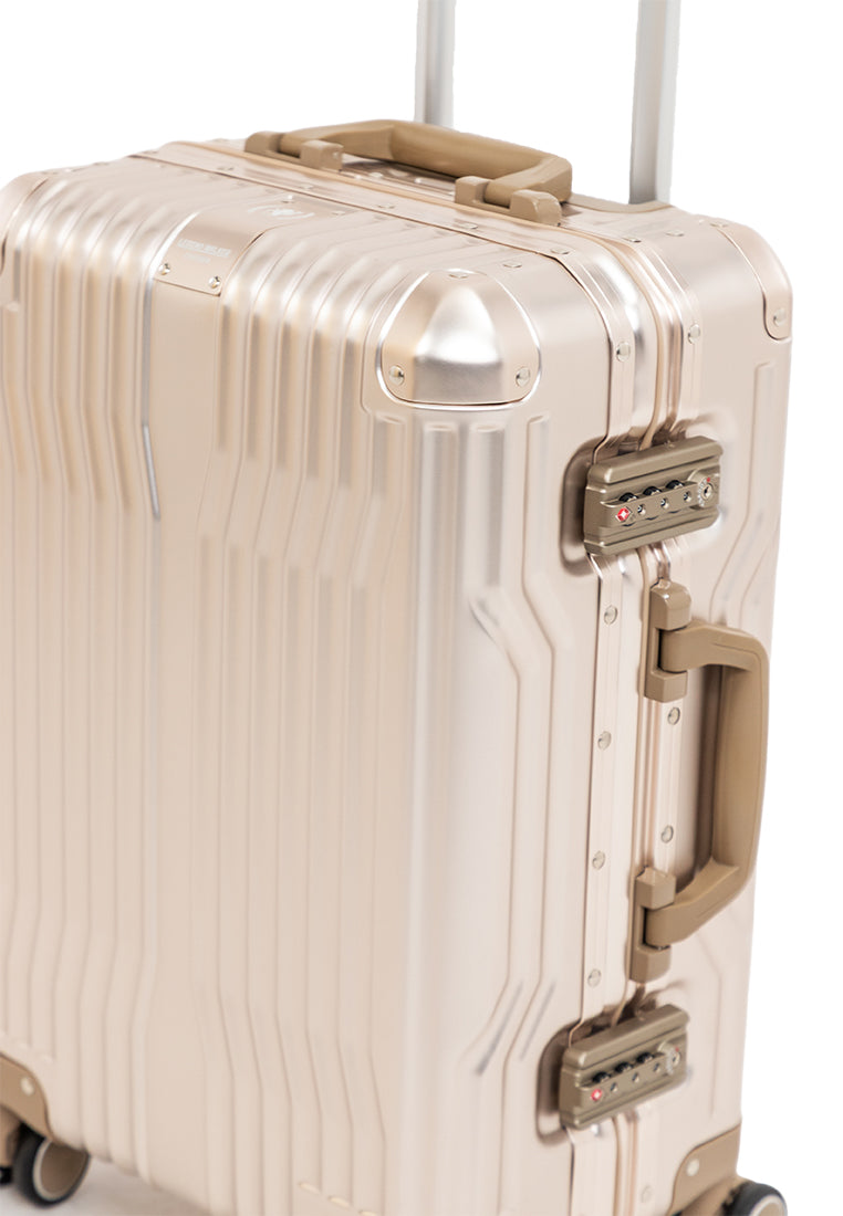Aluminum Cruiser 1512 Champagne Gold