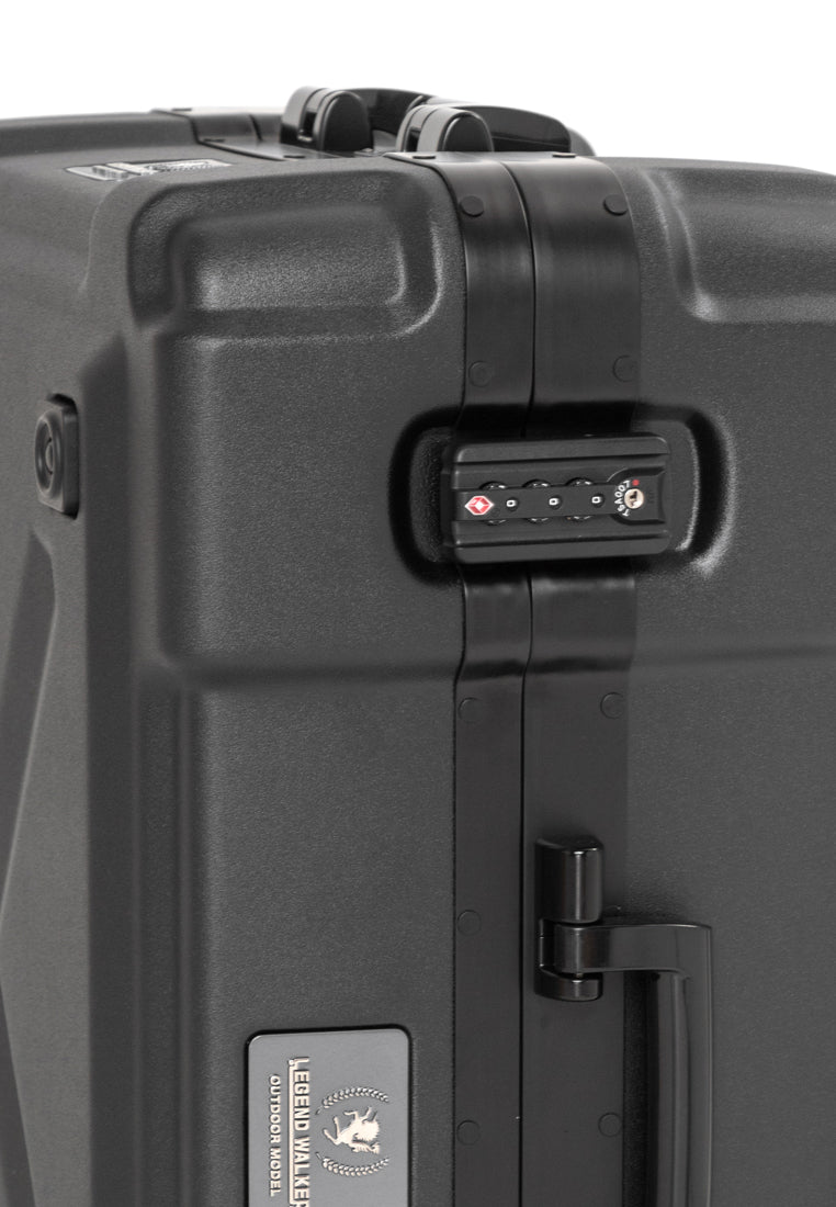 Outdoor 6302 Matte Black